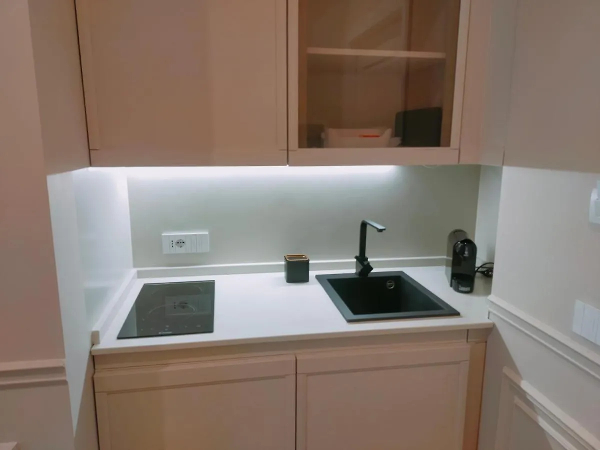 Bed & Breakfast Maccus Suite Naples Italy