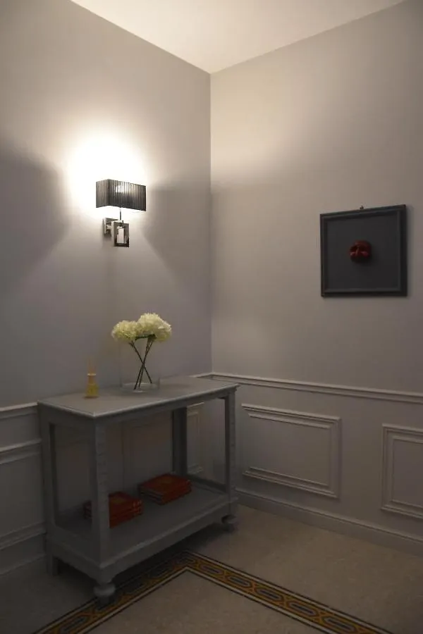 Maccus Suite Naples 0*,